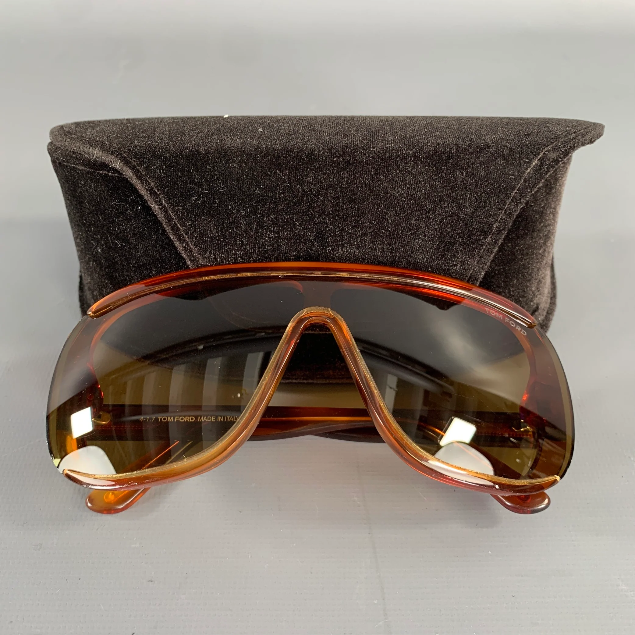 TOM FORD Brown Tortoise Sunglasses - Image 7