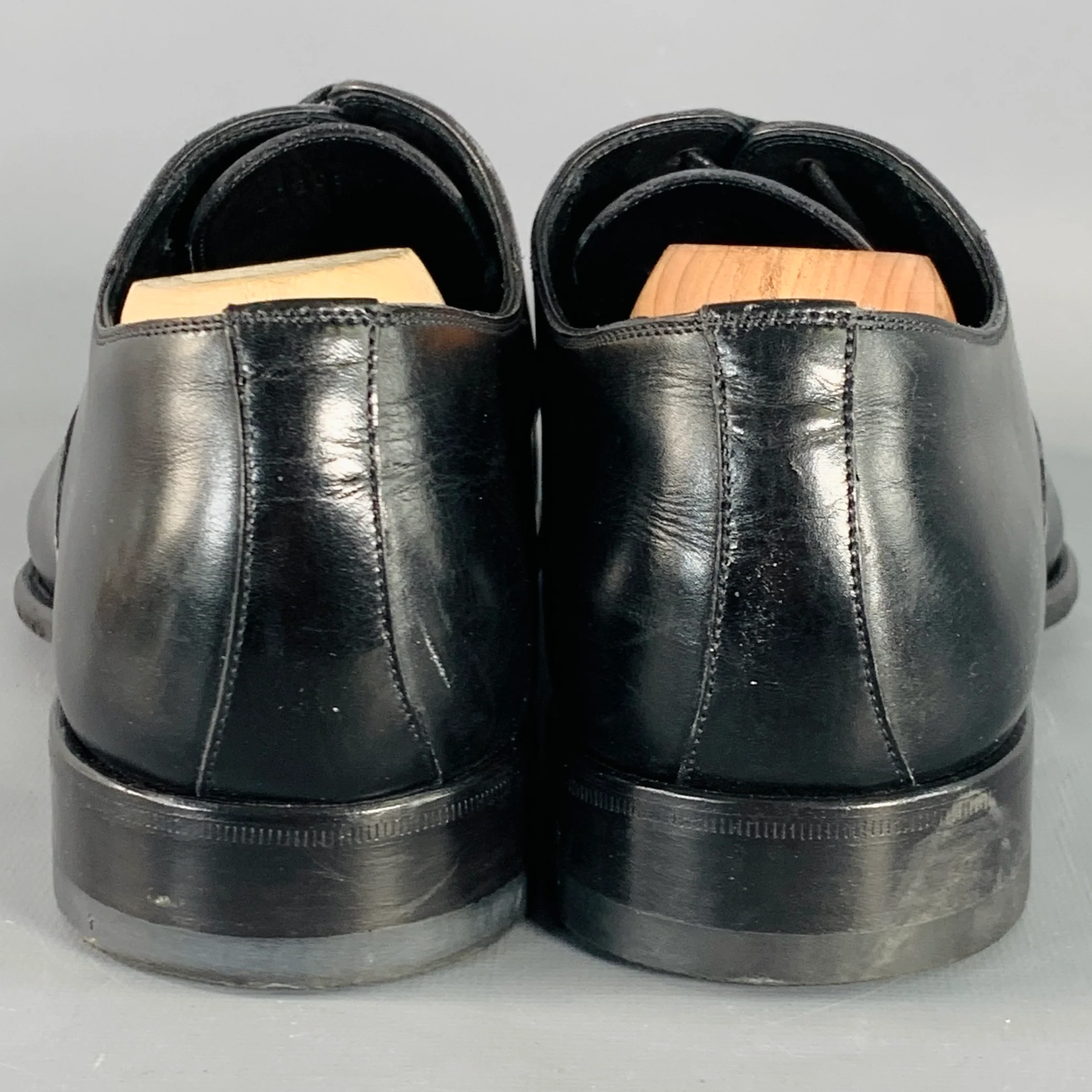TOM FORD Size 10 Black Leather Cap Toe Oxford Lace-Up Shoes - Image 3