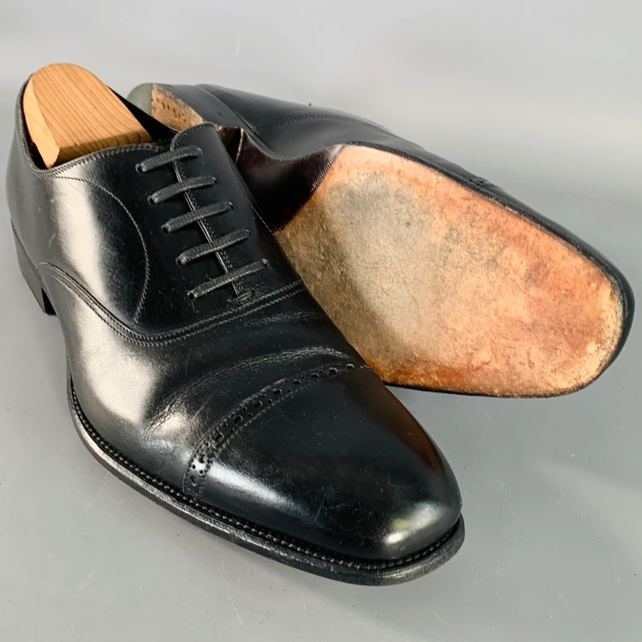 TOM FORD Size 10 Black Leather Cap Toe Oxford Lace-Up Shoes - Image 5