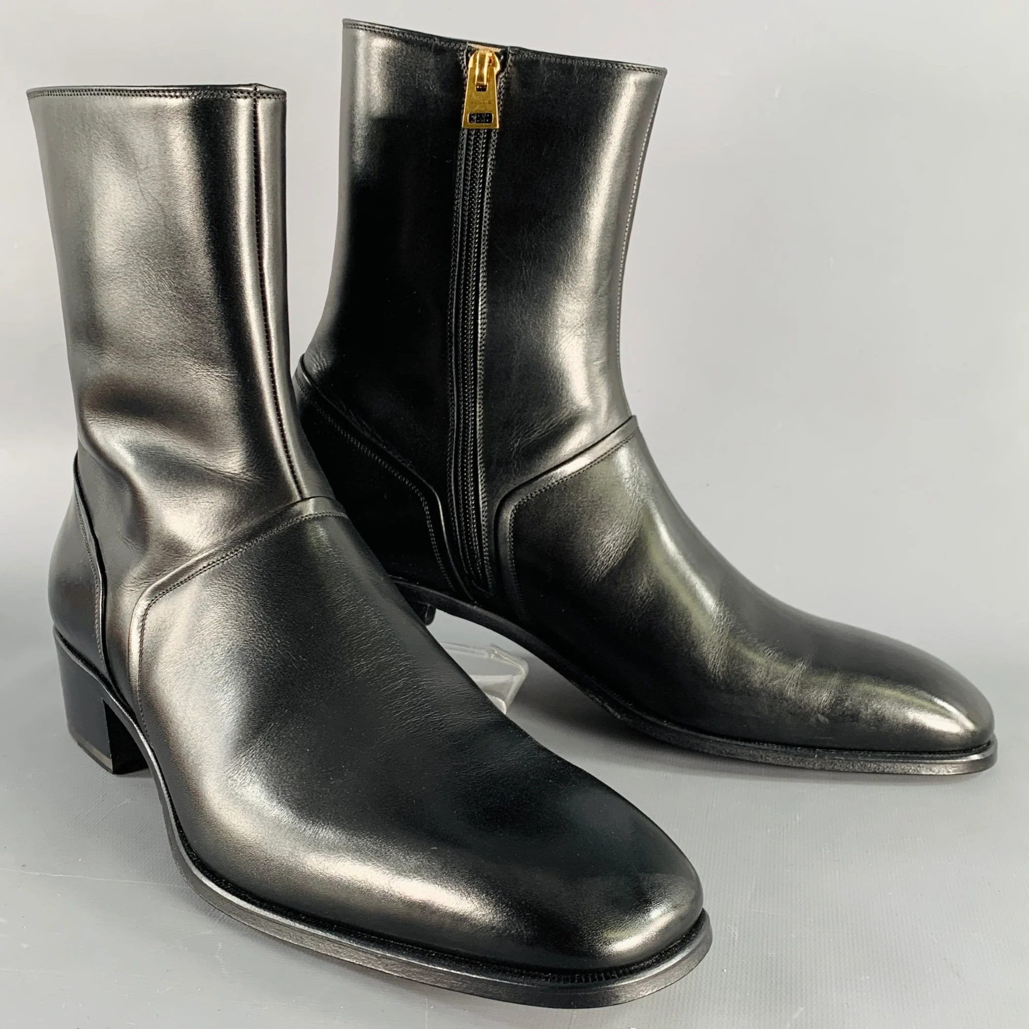 TOM FORD Size 10 Black Leather Side Zipper Boots