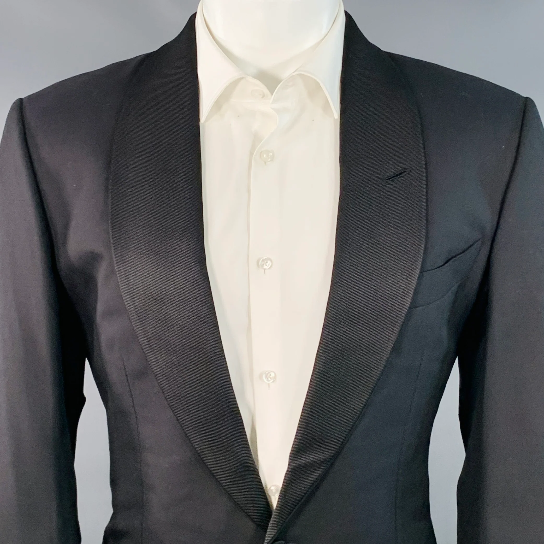 TOM FORD Size 40 Regular Black Wool Shawl Lapel Sport Coat - Image 2