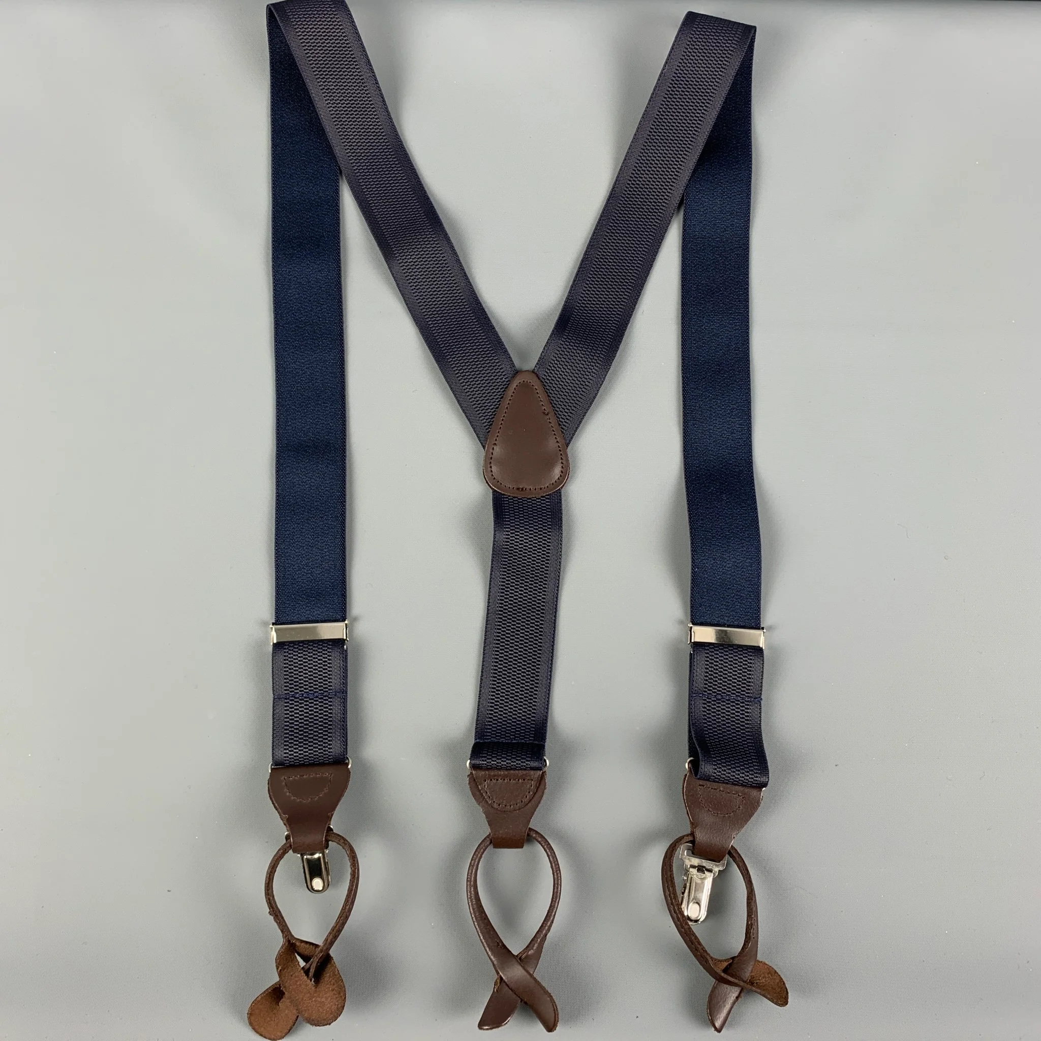 TRAFALGAR Size One Size Navy Brown Leather Elastic Suspenders - Image 4