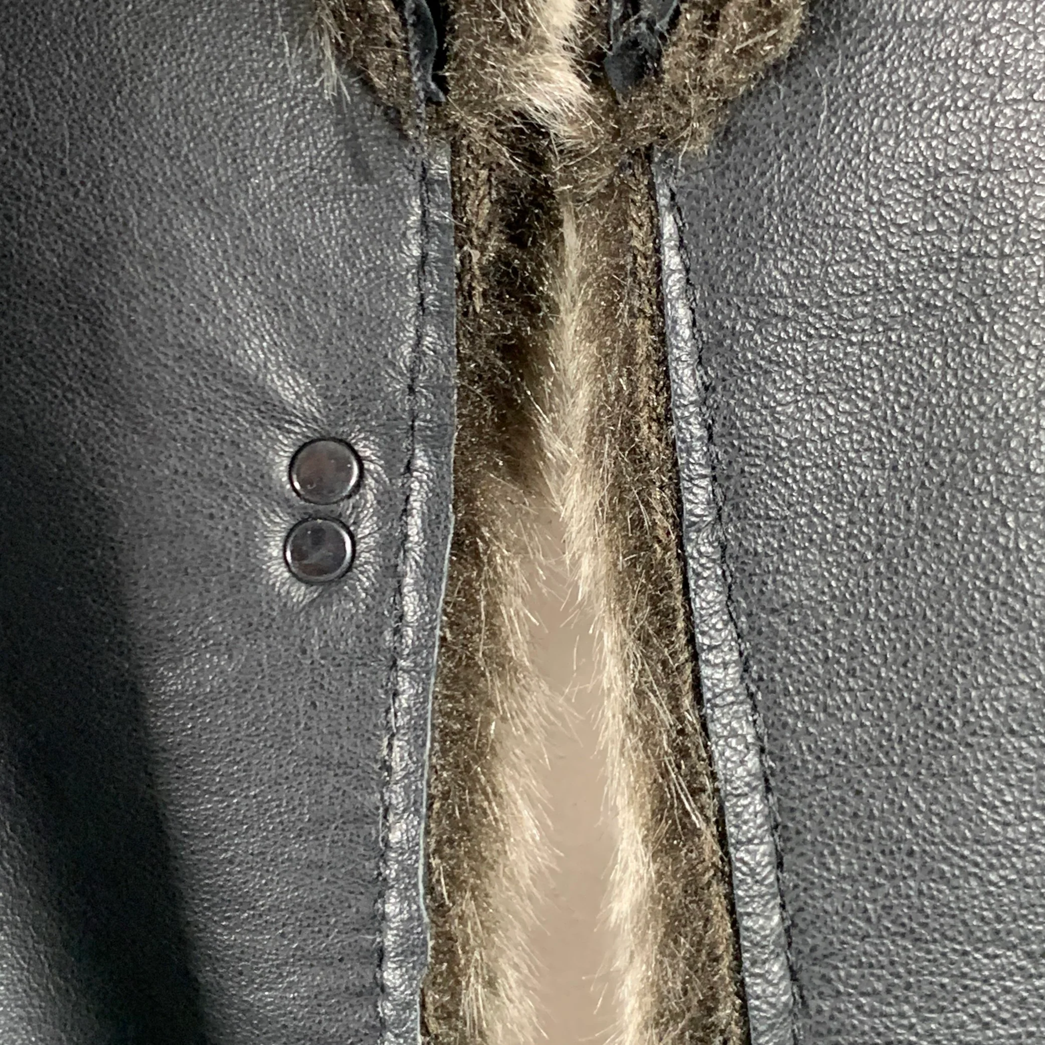 TRIBES Size L Black Grey Leather Faux Fur Open Front Vest - Image 4