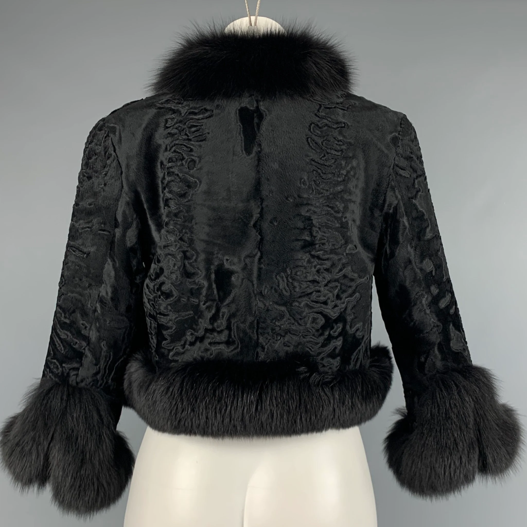 TRILOGY Size M Black Persian Lamb Cropped Jacket - Image 4