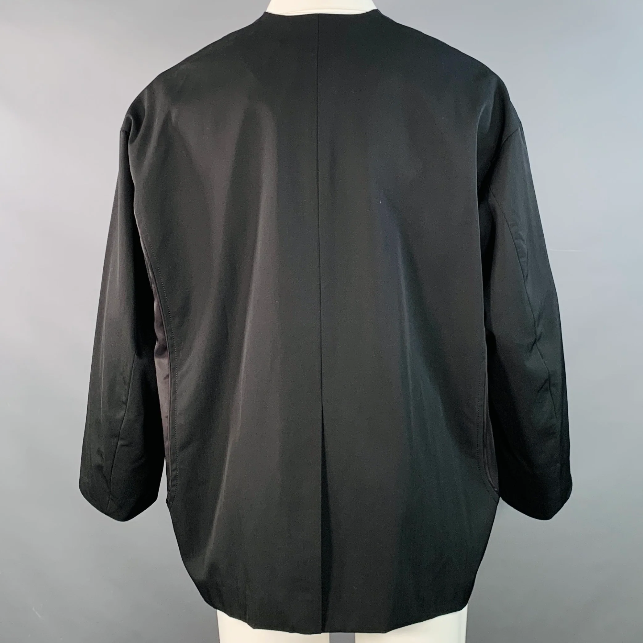 UN3D Size 36 Black Wool Polyester Oversized Layered Floating Vest Jacket - Image 4