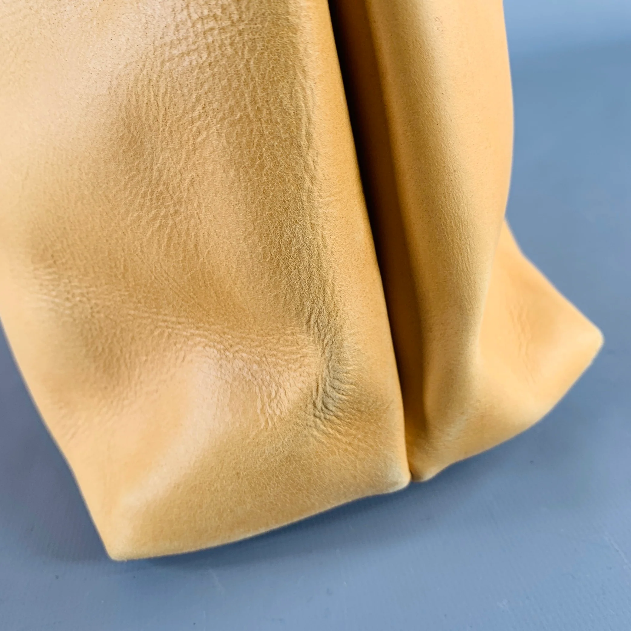 UNOETH Mustard Yellow Leather Tote Bag - Image 8