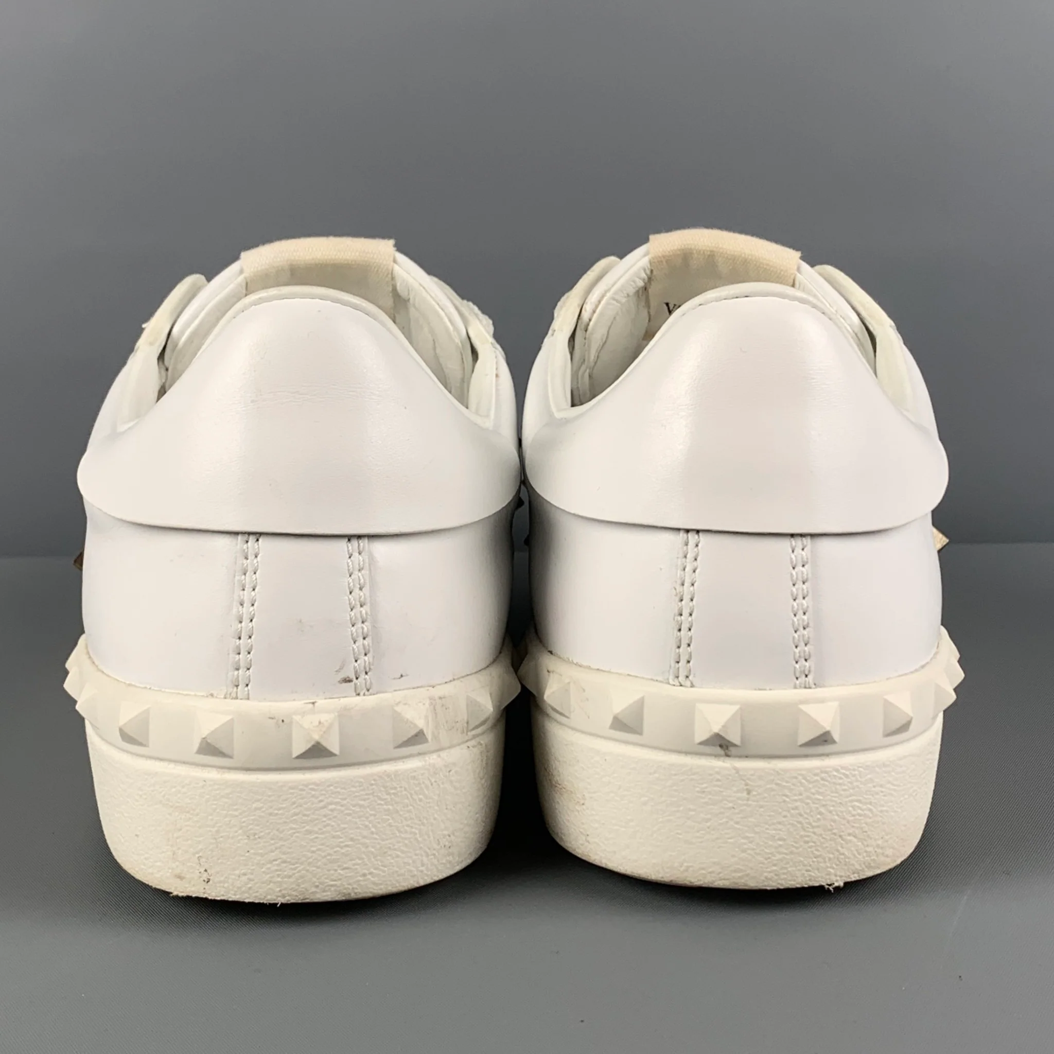 VALENTINO Size 11 White Studded Leather Lace Up Rockstud Sneakers - Image 5