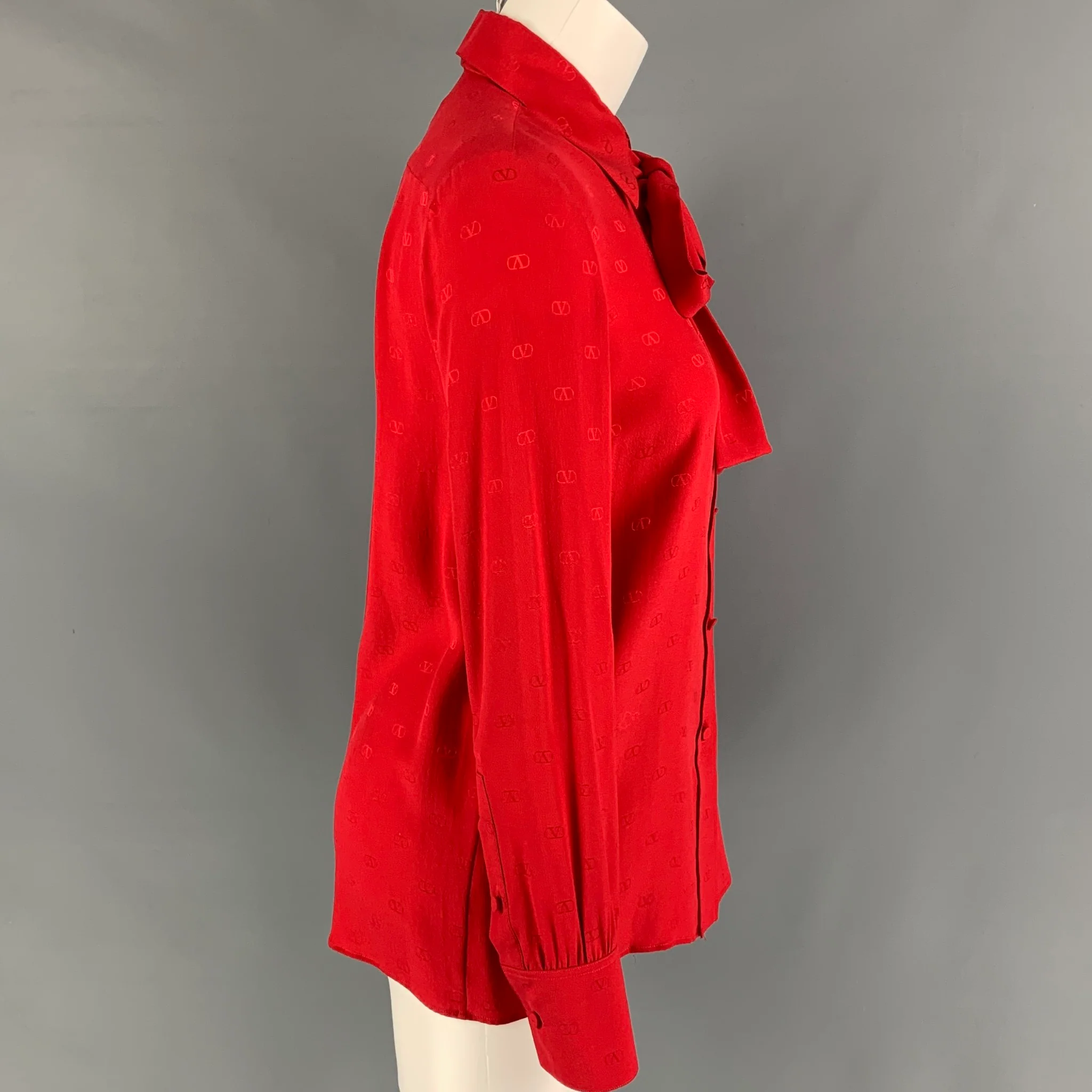 VALENTINO Size 2 Red Silk Logo Long Sleeve Dress Top - Image 3