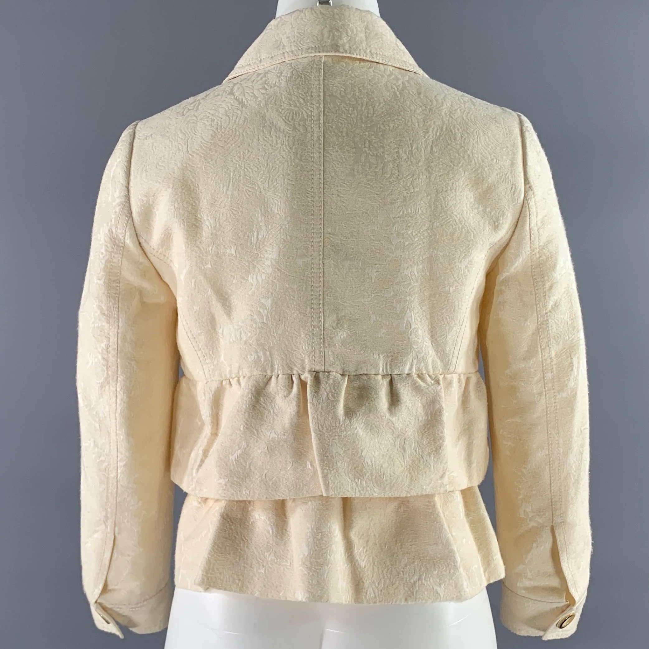 VALENTINO Size 4 Cream Cotton Blend Floral Jaquard Cropped Jacket - Image 4