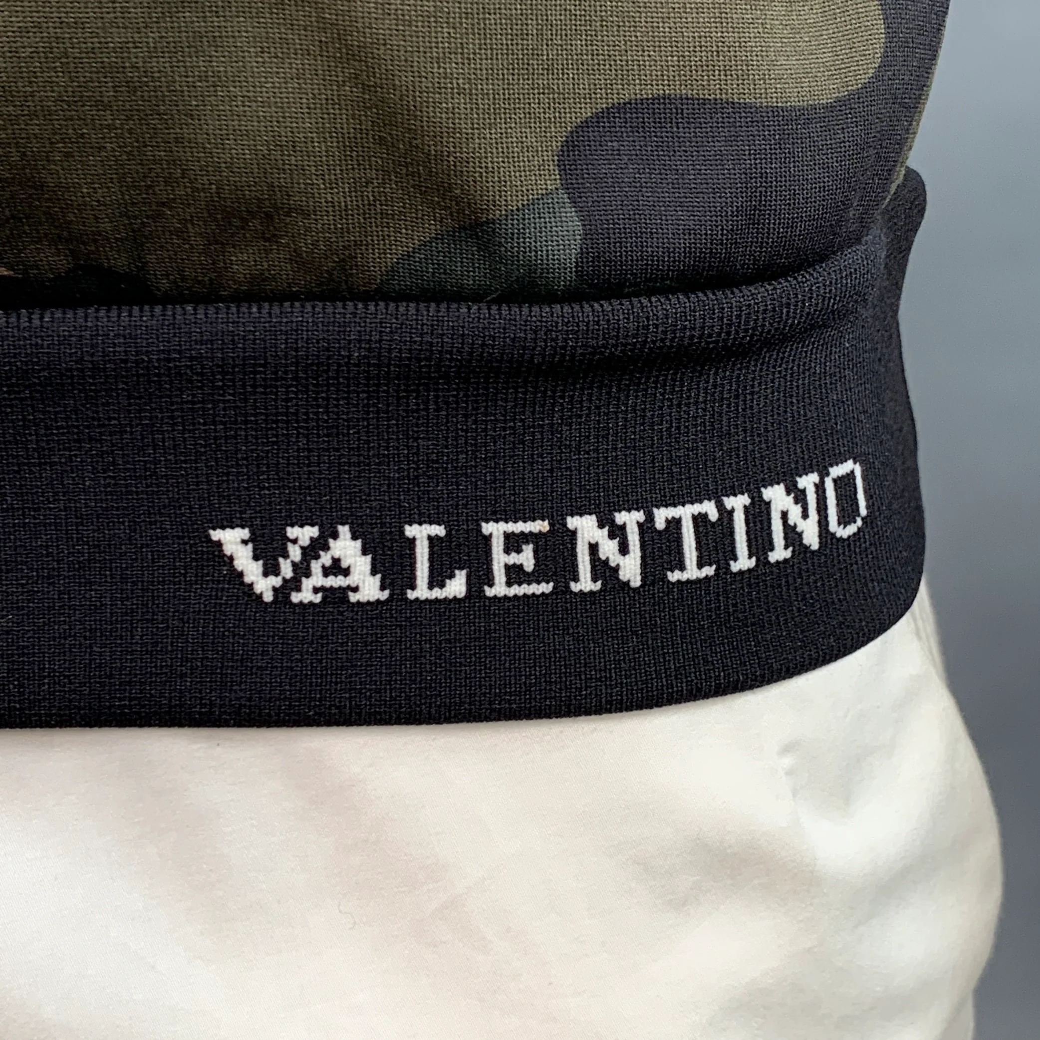 VALENTINO Size L Black Green Camo Polyamide Cotton Zip Up Sweatshirt - Image 2