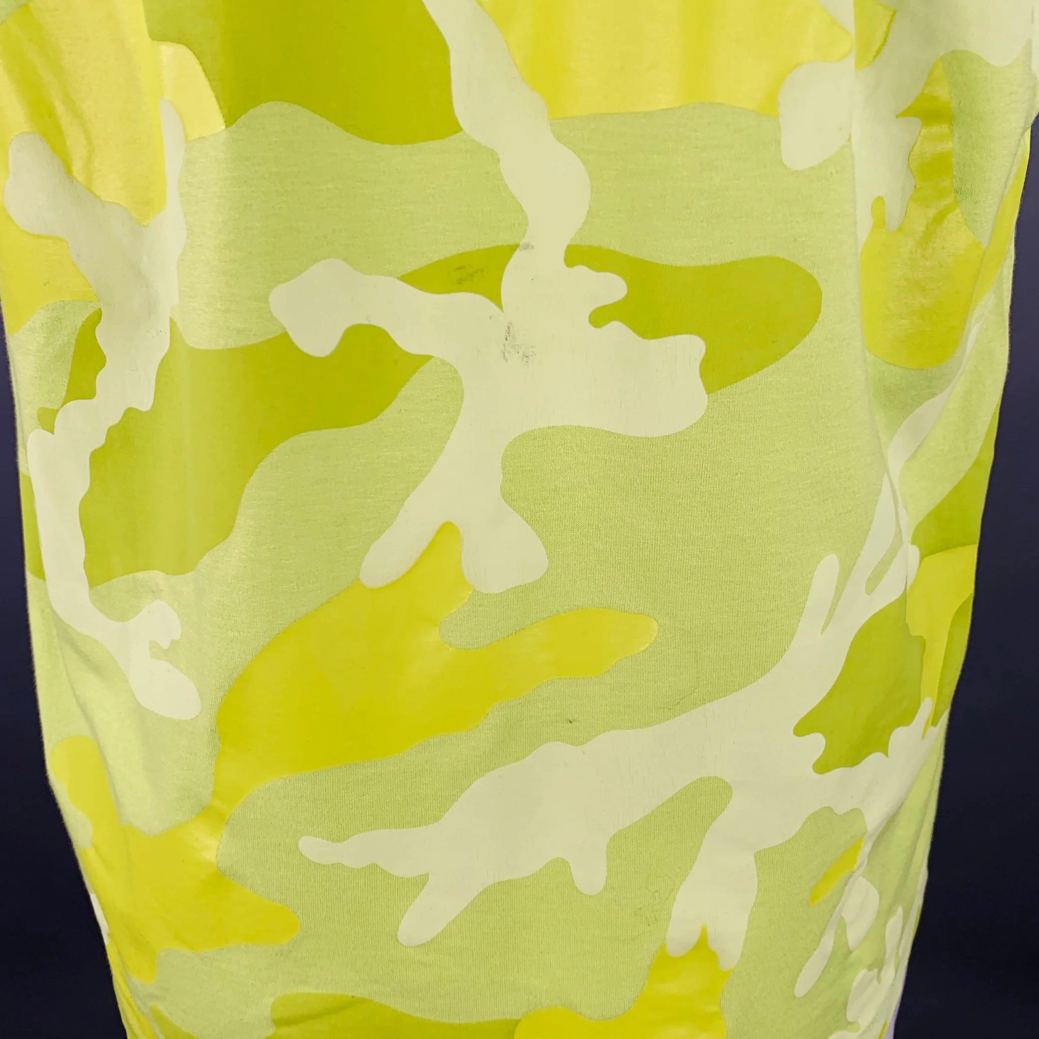 VALENTINO Size M Neon Green Yellow Camouflage Cotton Crew Neck T-shirt - Image 4