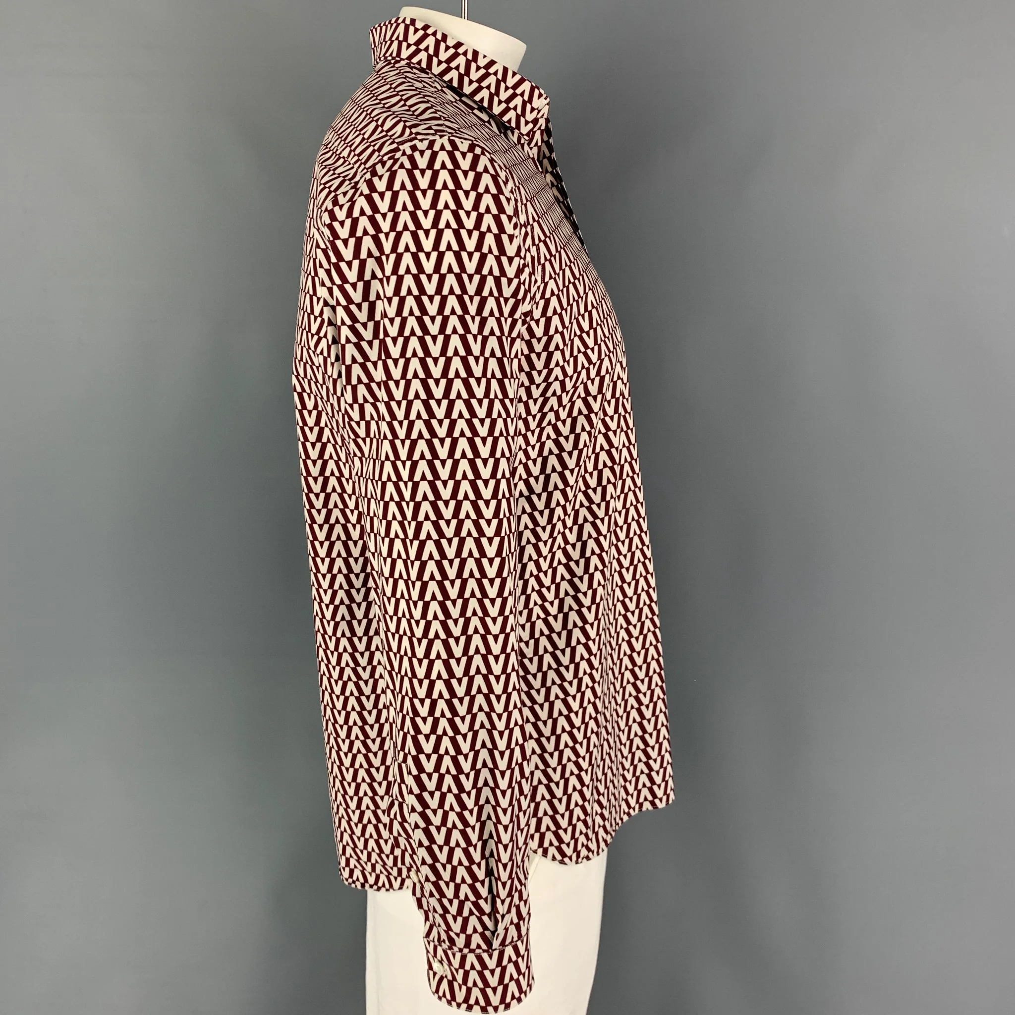 VALENTINO Size XL Burgundy White Cotton Crew-Neck Long Sleeve Shirt - Image 2