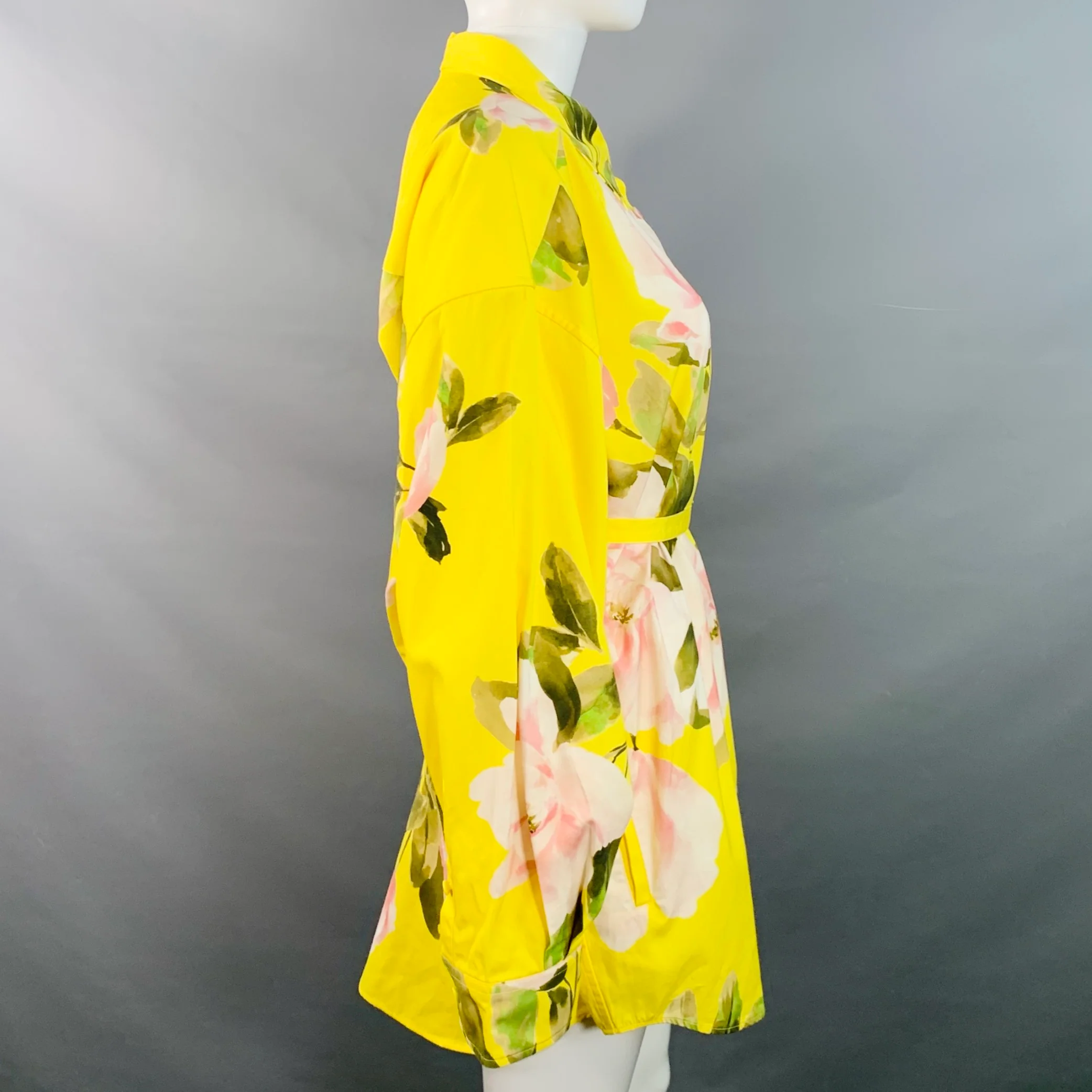 VALENTINO SS21 Size M Yellow Multi Color Cotton Silk Floral Belted Oversized Shirt Dress - Image 3