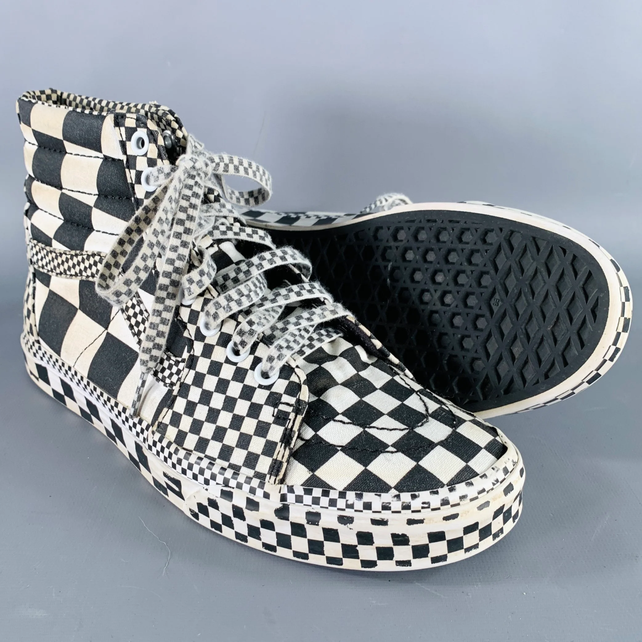 VANS Size 8.5 All Over Checkerboard Black White Checkered Canvas High Top Sneakers - Image 5