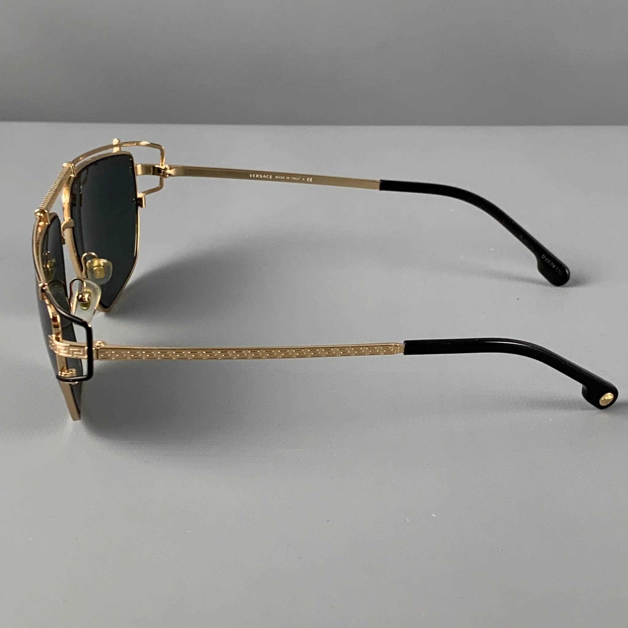 VERSACE Gold Metal Sunglasses - Image 4
