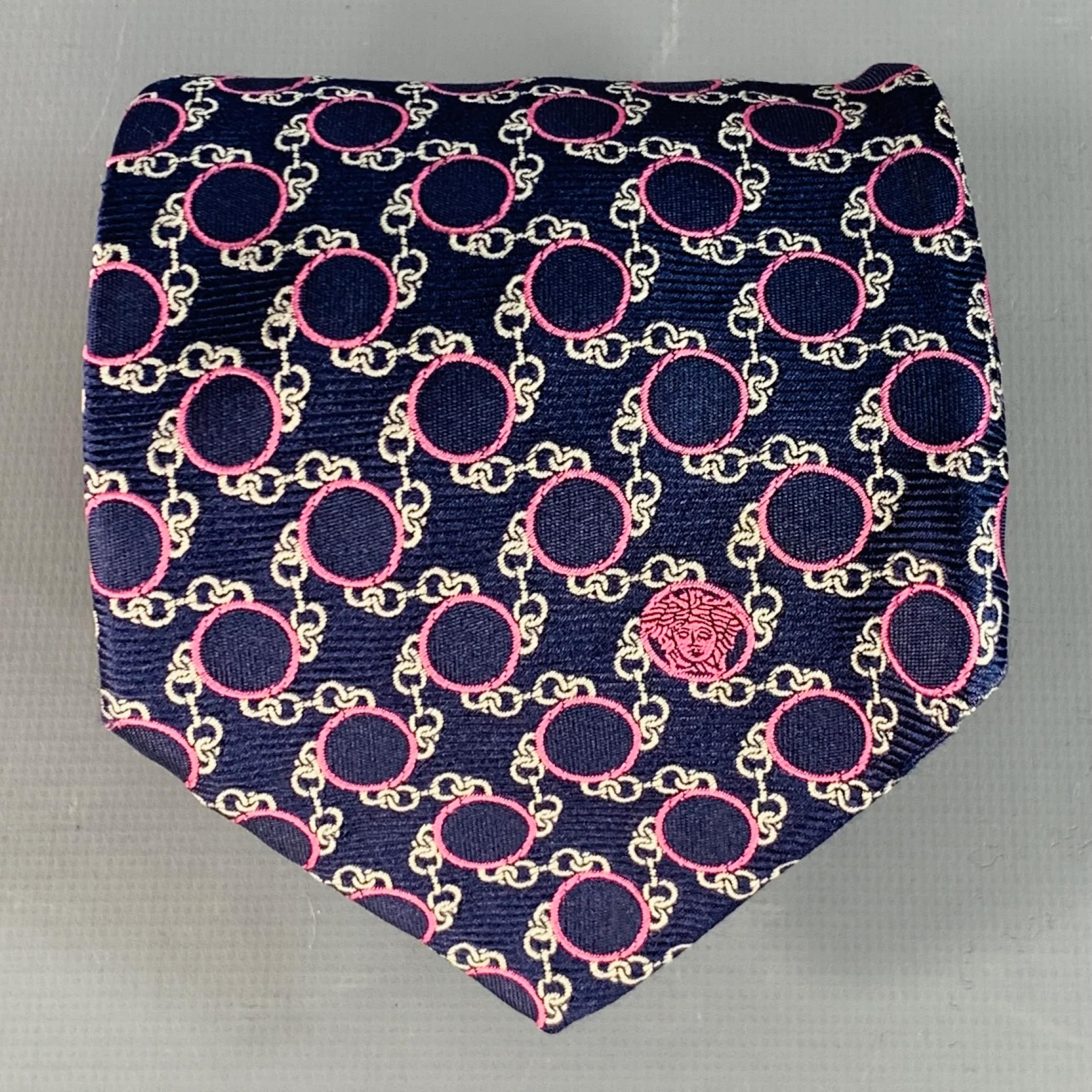VERSACE Navy Pink Chain Link Circles Jacquard Silk Tie