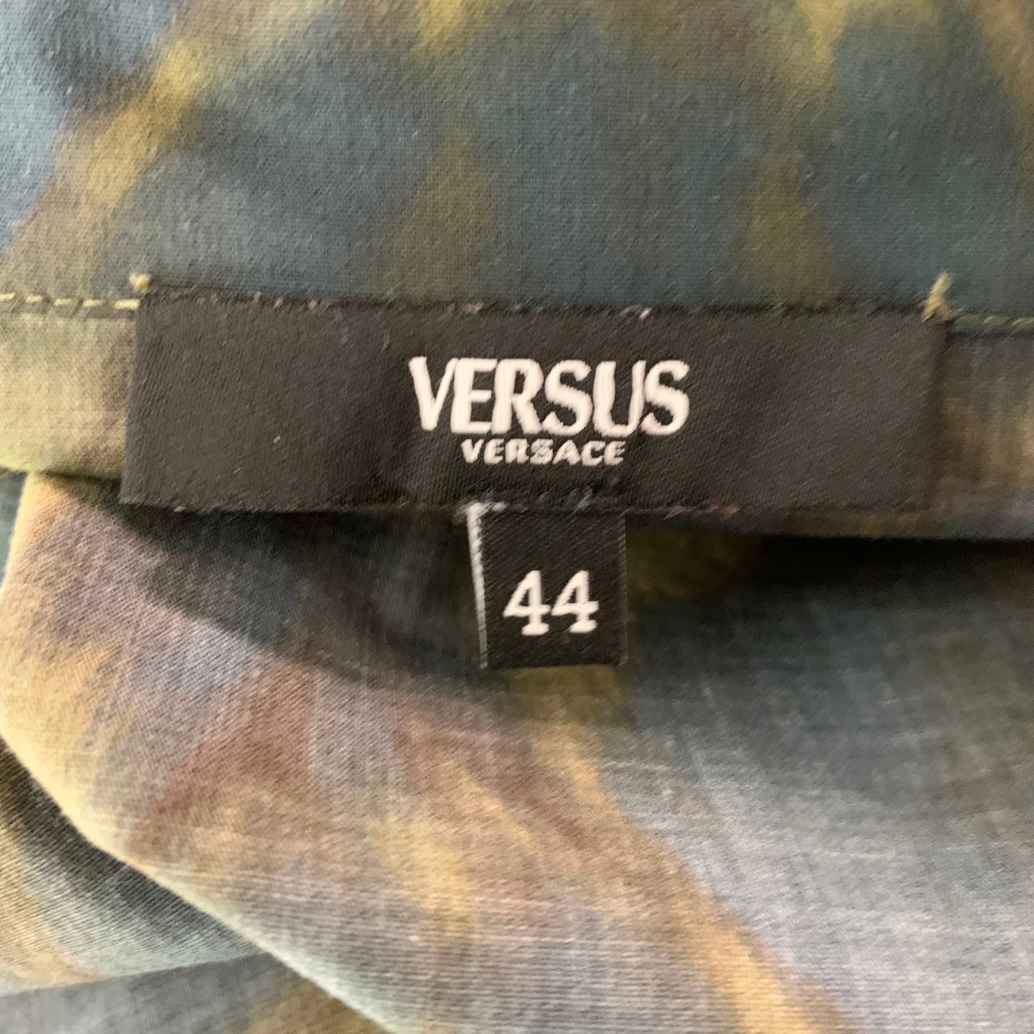 VERSUS by GIANNI VERSACE Size 44 Green Black Animal Print Long Sleeve Shirt - Image 5