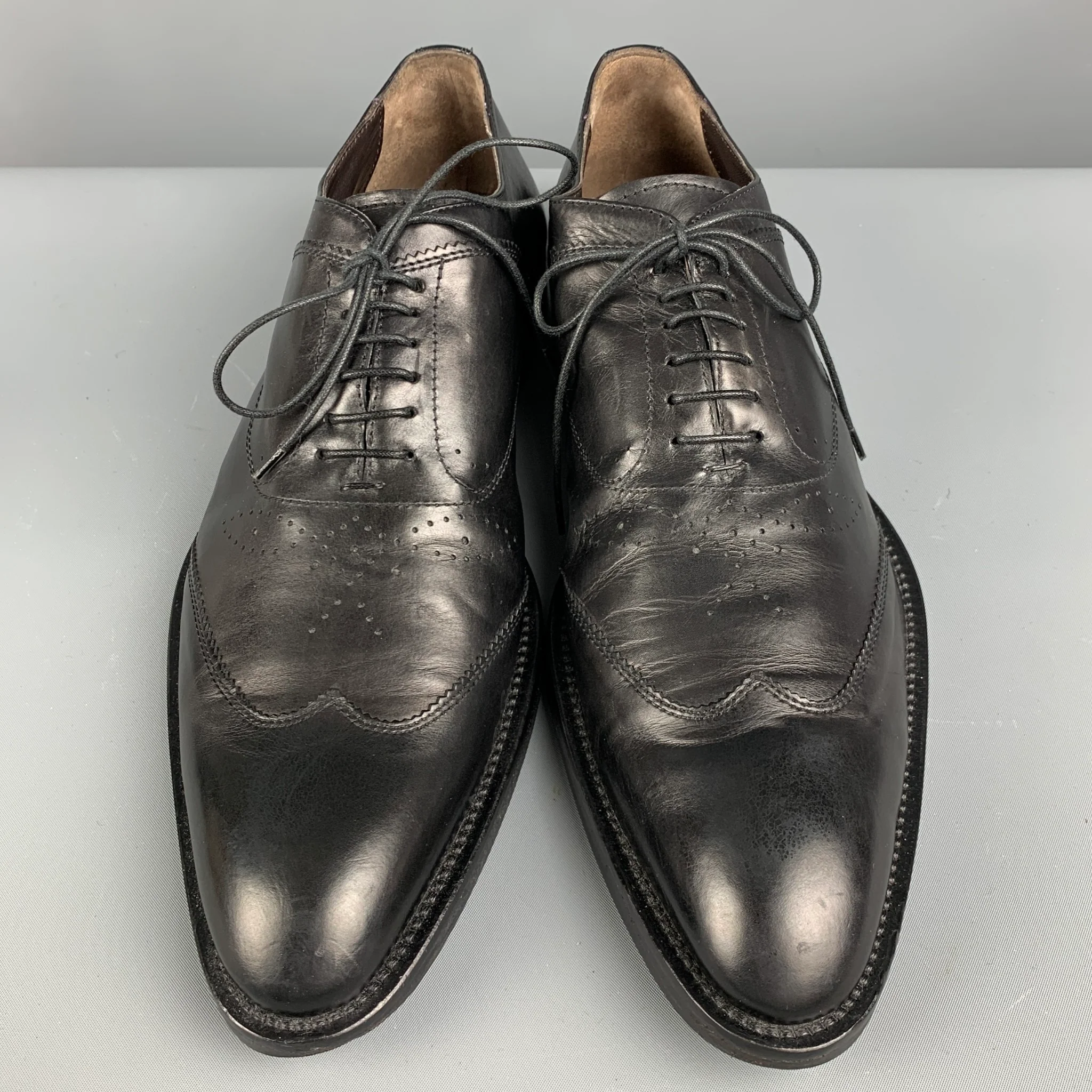 VIA SPIGA Size 10.5 Black Perforated Leather Wingtip Lace Up Shoes - Image 4