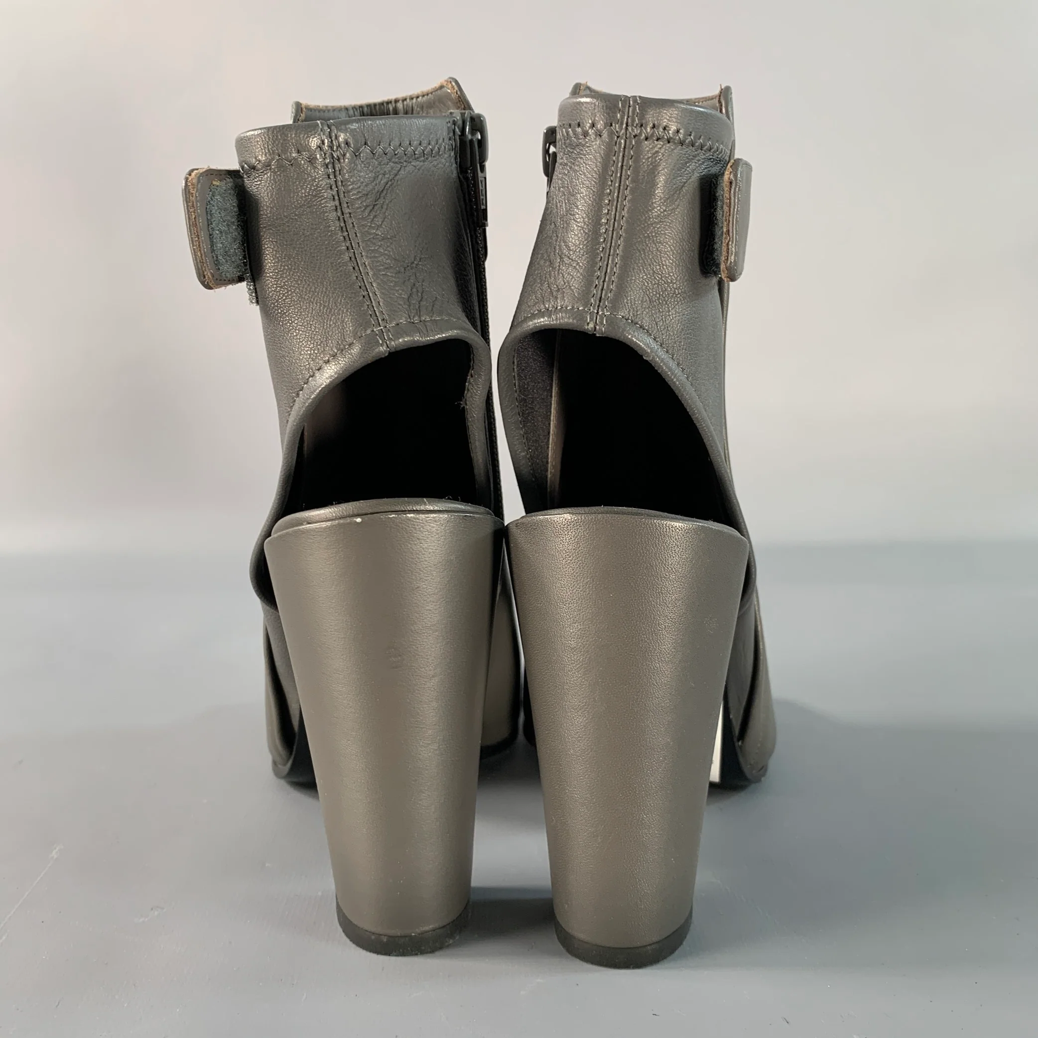 VINCE Size 6 Grey Leather Peep Toe Boots - Image 3