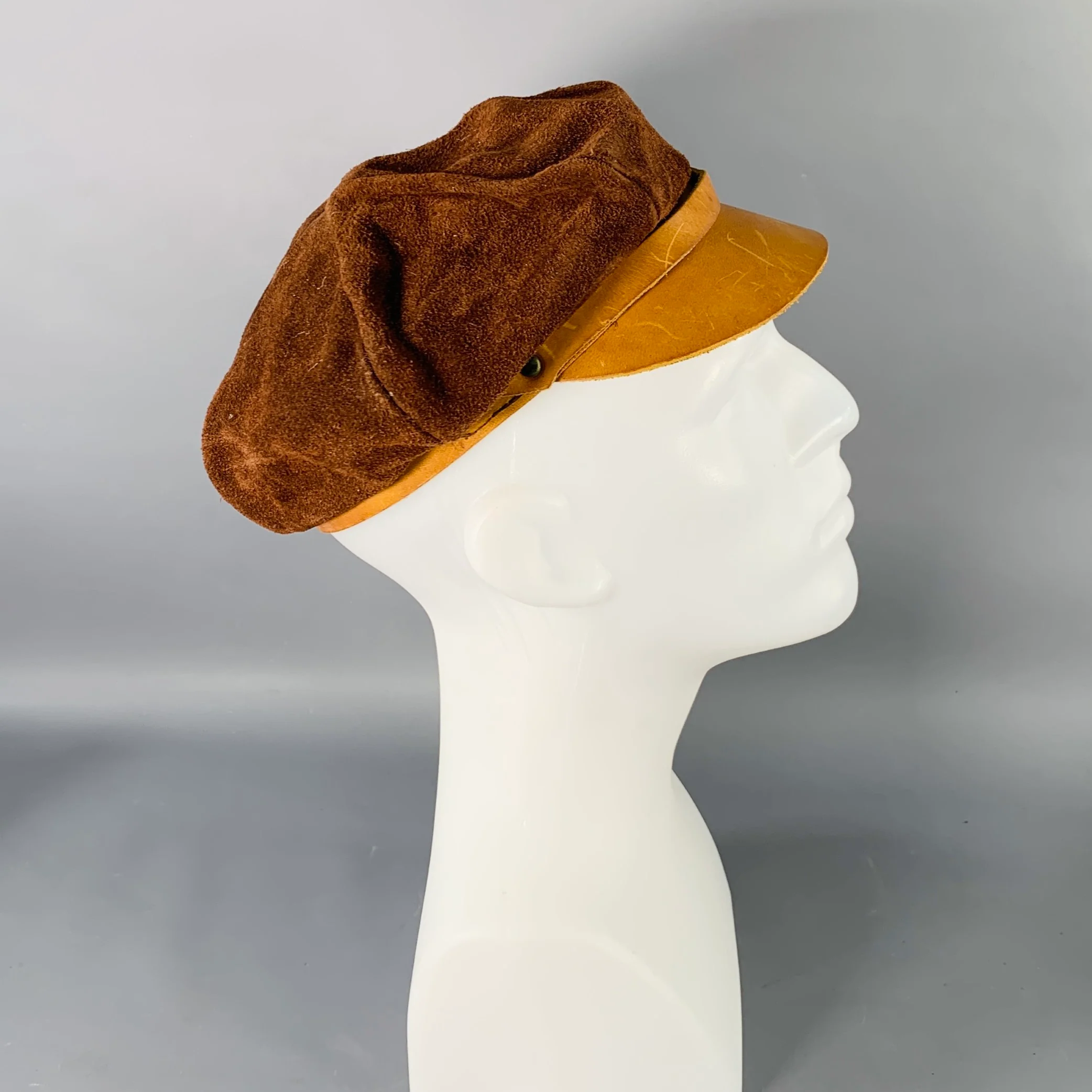 VINTAGE Brown Mustard Two Tone Suede Newsboy Cap Hat - Image 3
