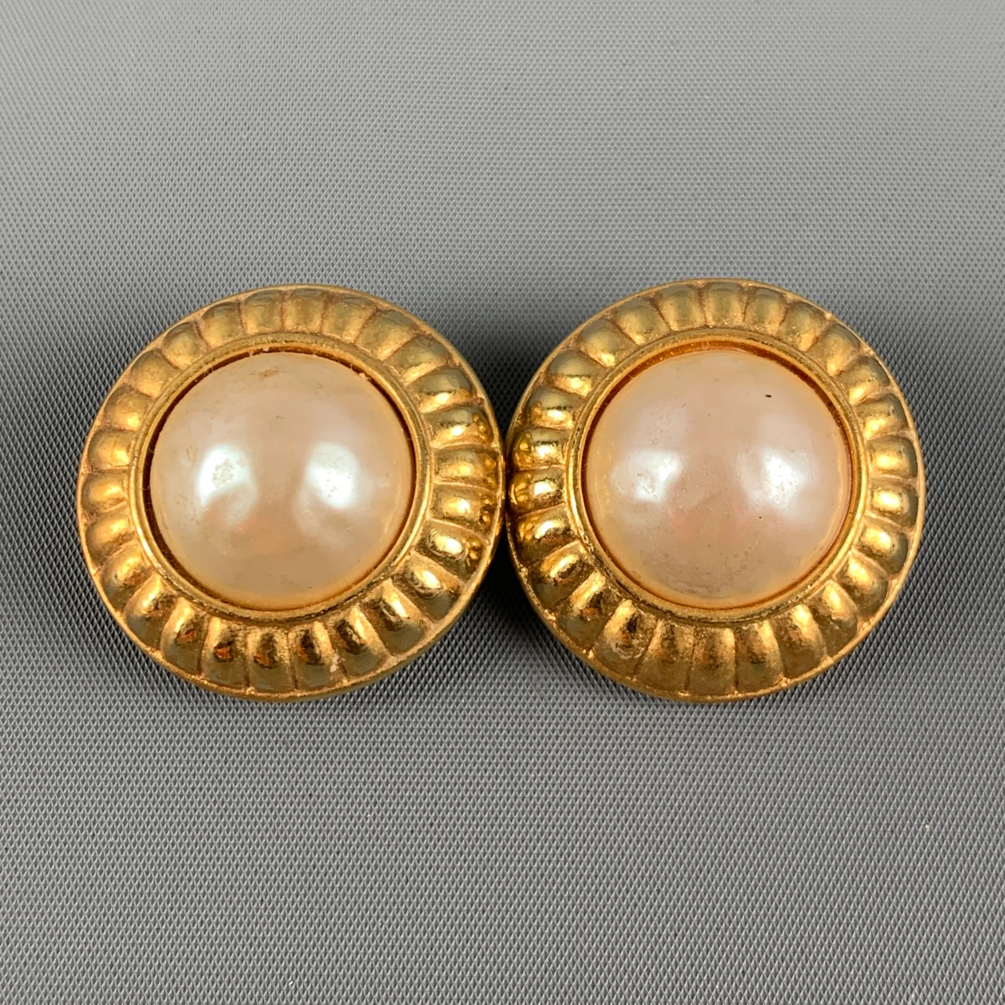 Vintage CARLISLE Gold Faux Pearl Clip-On Earrings