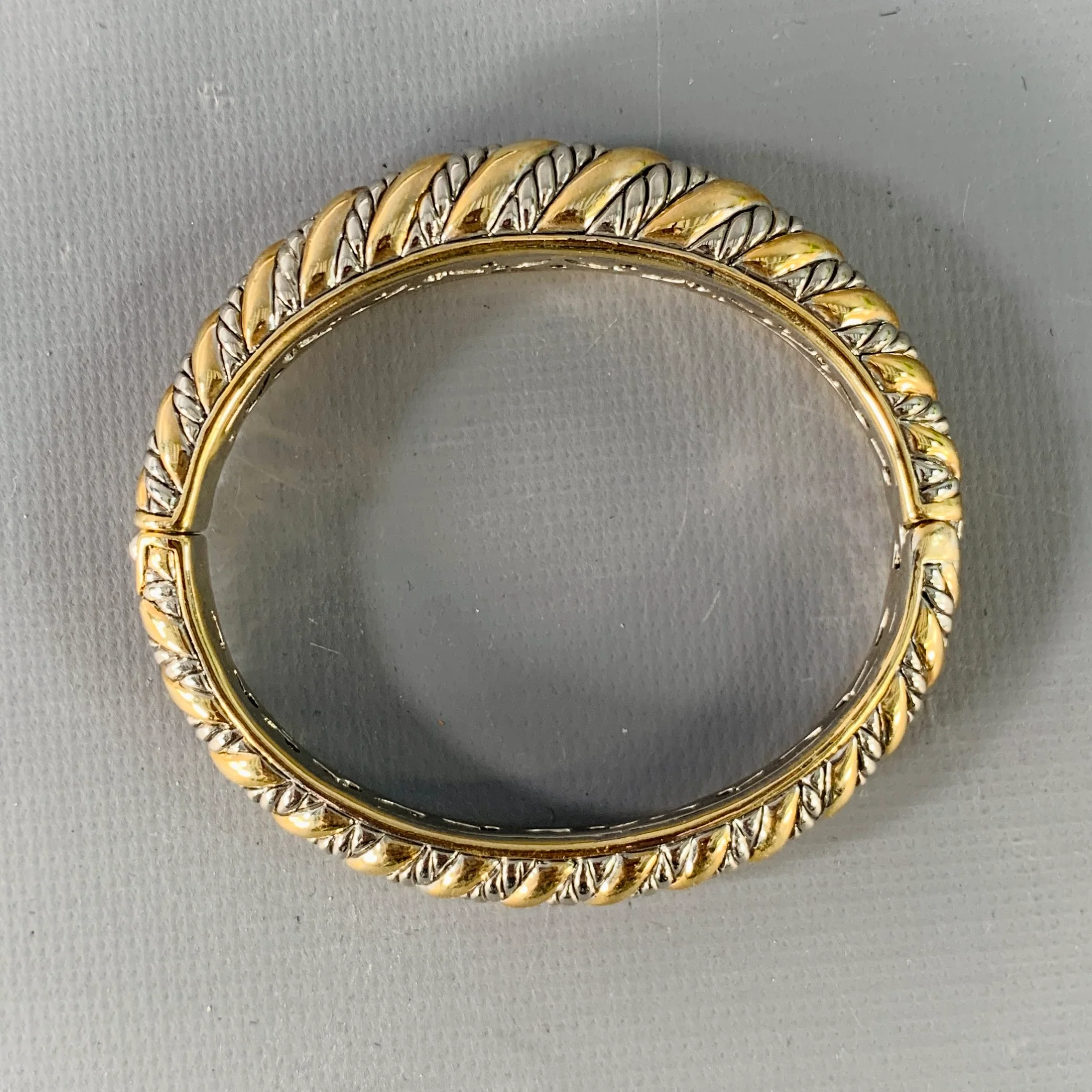 VINTAGE Silver Gold Textured Braided Metal Hinged Push Lock Bracelet