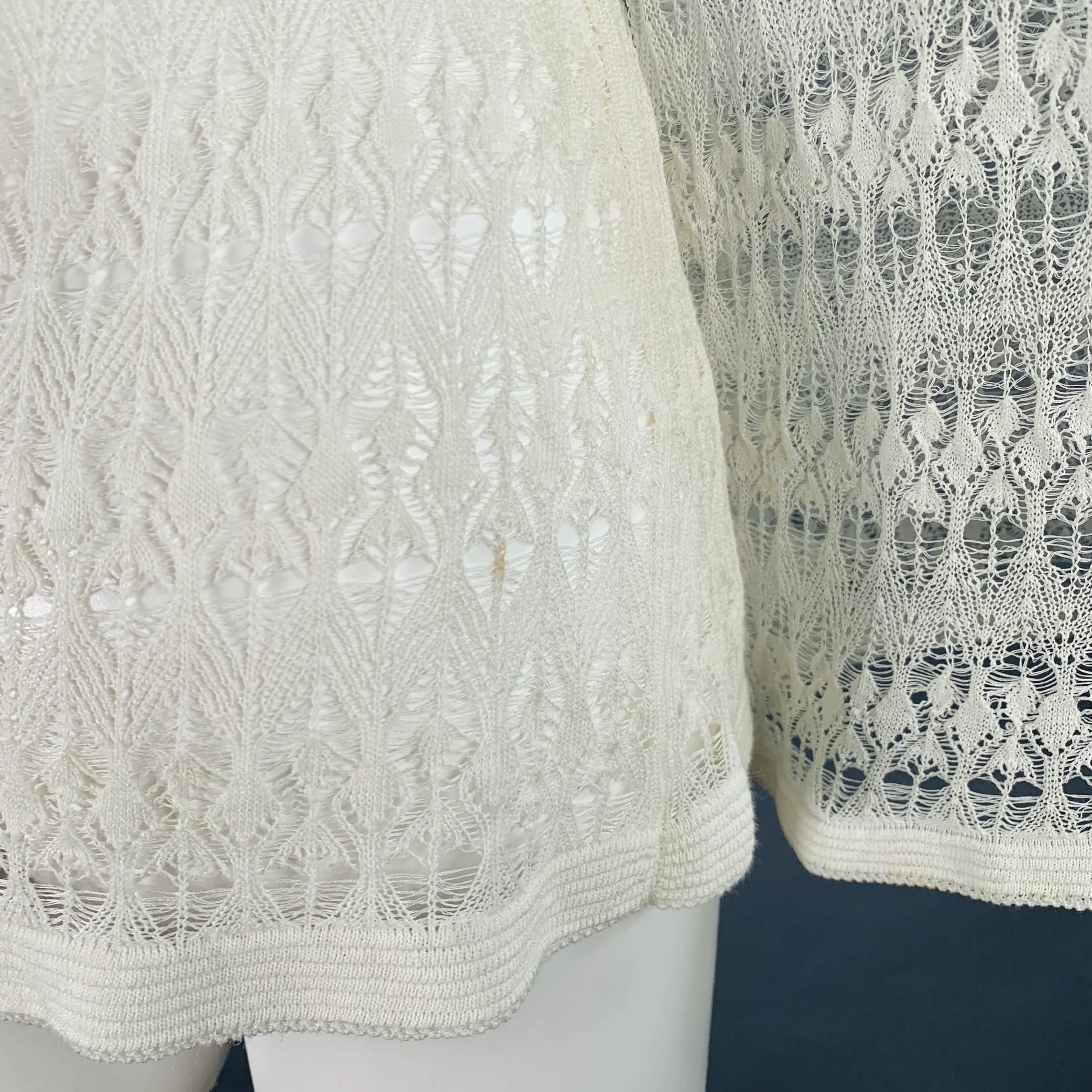 VINTAGE Size M Cream Lace Long Sleeve Casual Top - Image 6