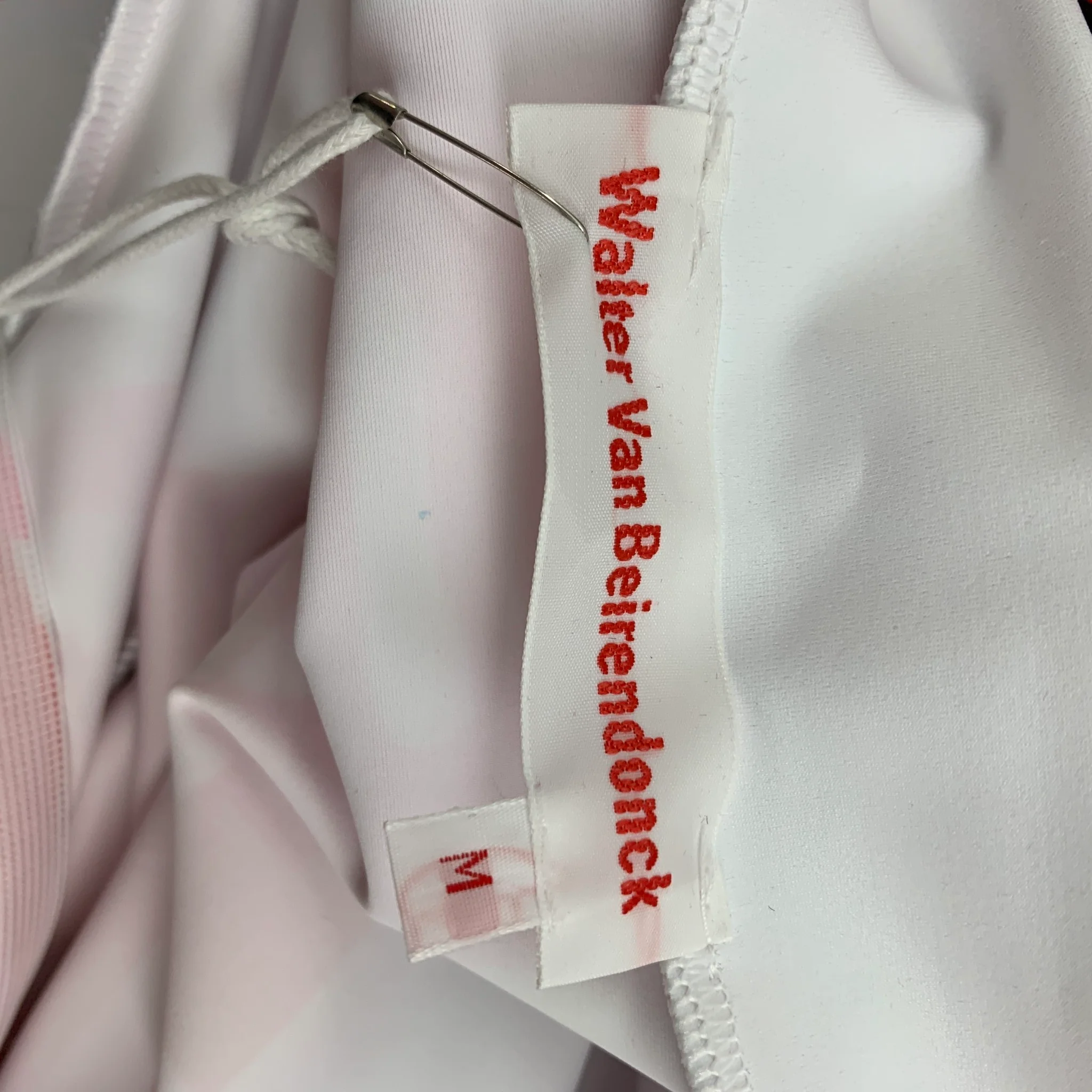 WALTER VAN BEIRENDONCK FW20 Size M White Red Graphic Nylon Jersey Bike Top - Image 7