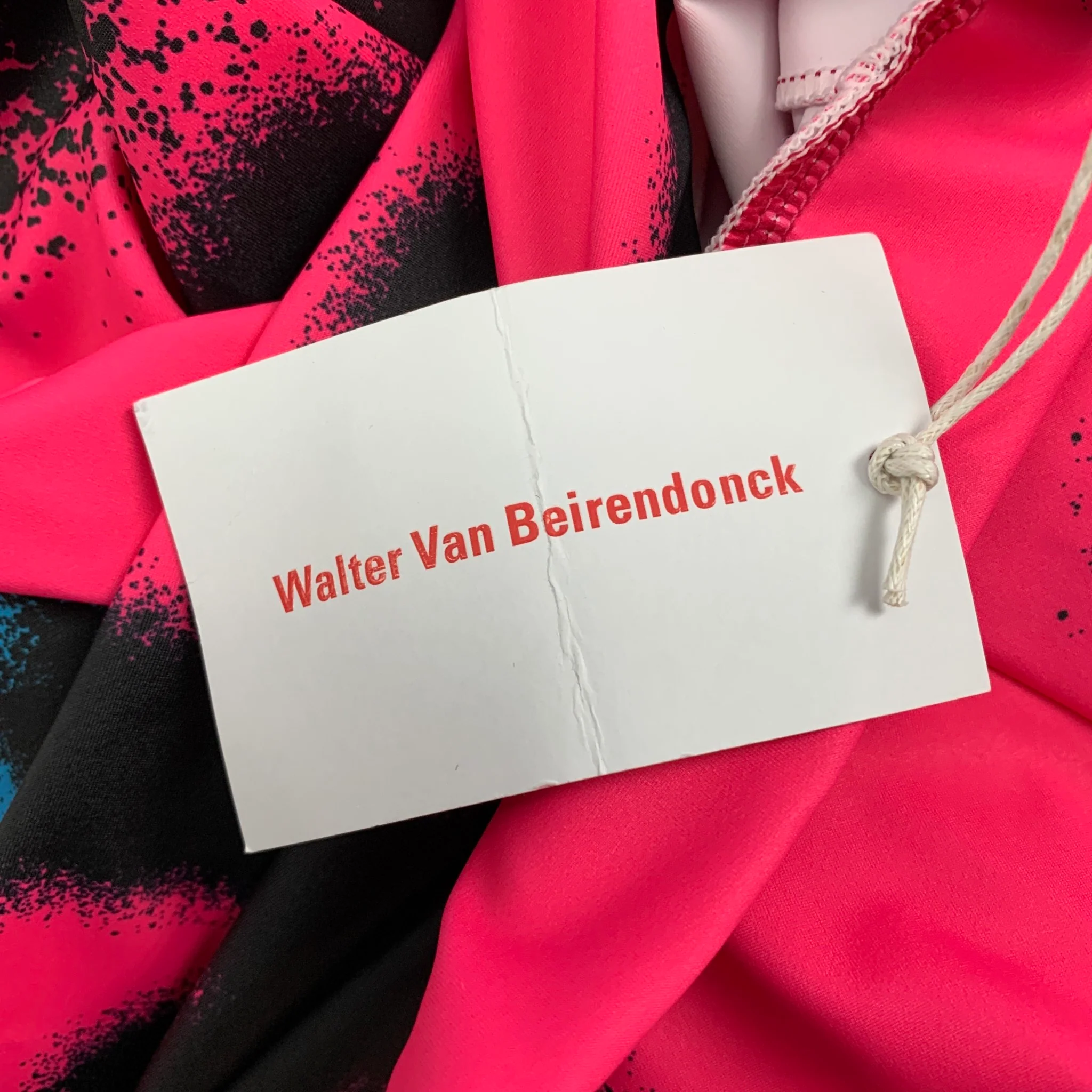 WALTER VAN BEIRENDONCK SS22 Size L Pink Graphic Nylon Jersey Bike Top - Image 6
