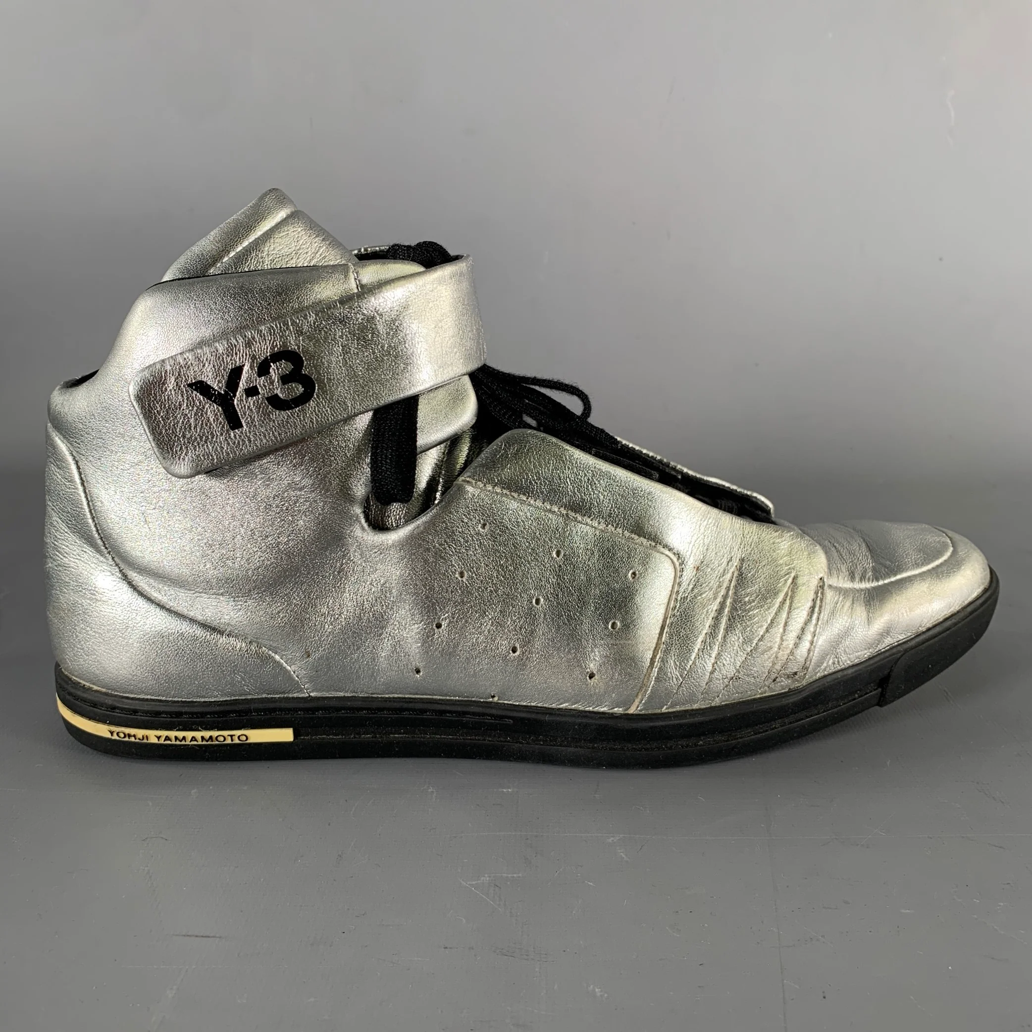 Y-3 Size 10.5 Silver Shimmery Leather High Top Sneakers - Image 2