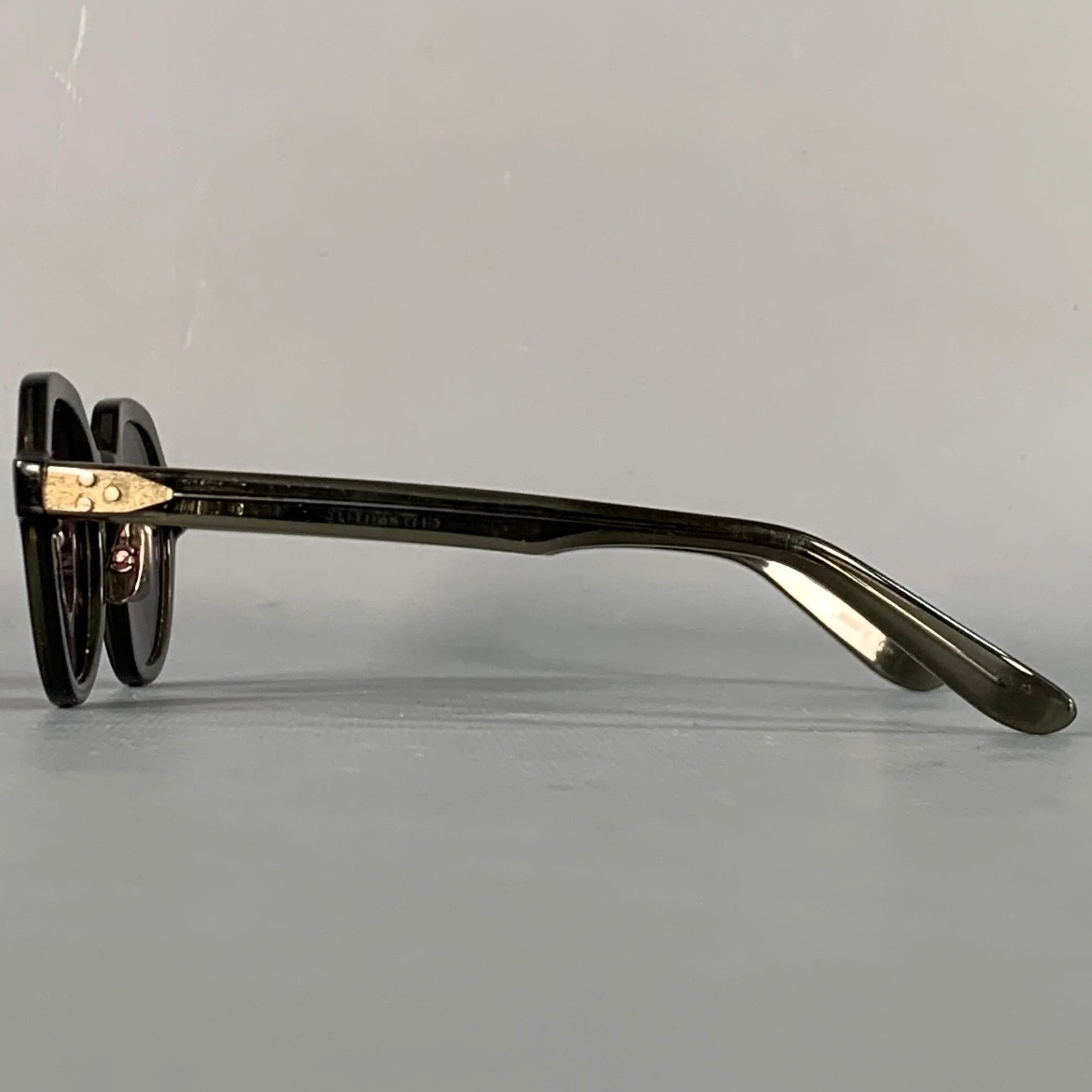 YELLOWS PLUS Ross C Green Acetate Round Sunglasses - Image 4