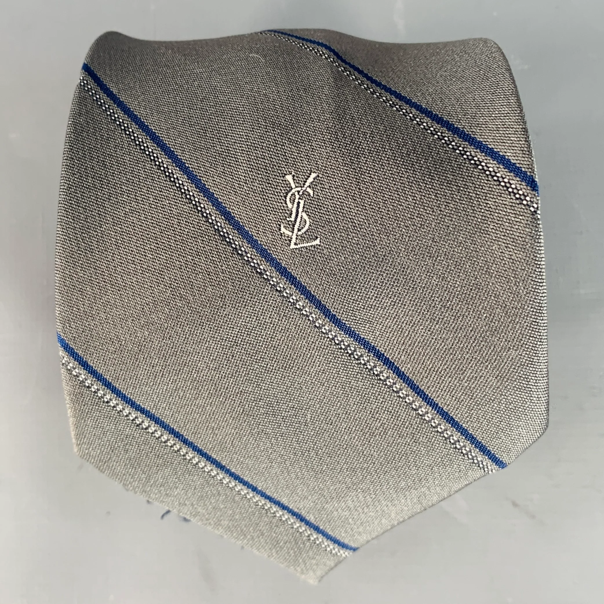 YVES SAINT LAURENT Navy Charcoal Grey Diagonal Stripe Silk Skinny Tie