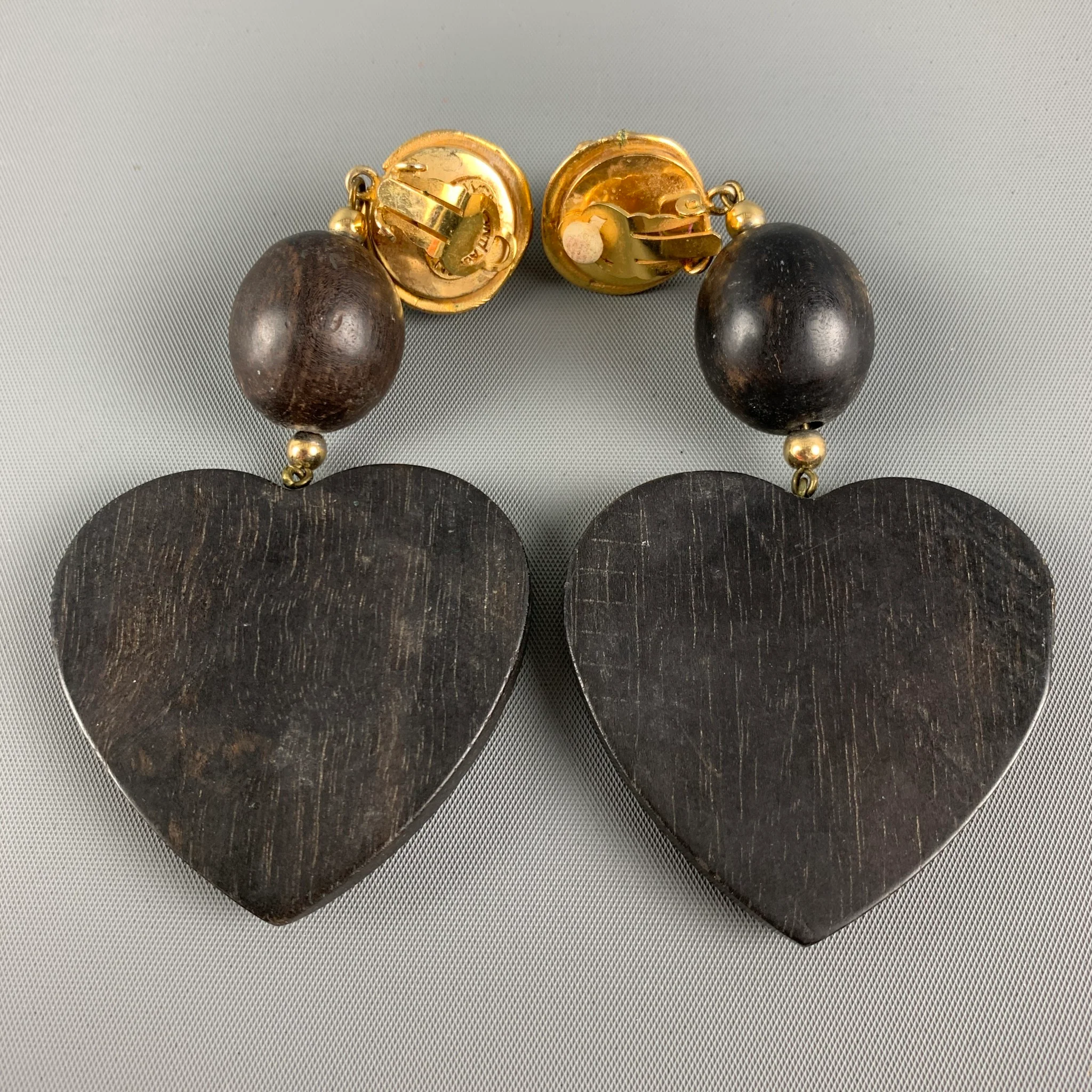 YVES SAINT LAURENT Rive Gauche Gold Brown Heart Wood Clip-On Earrings - Image 4