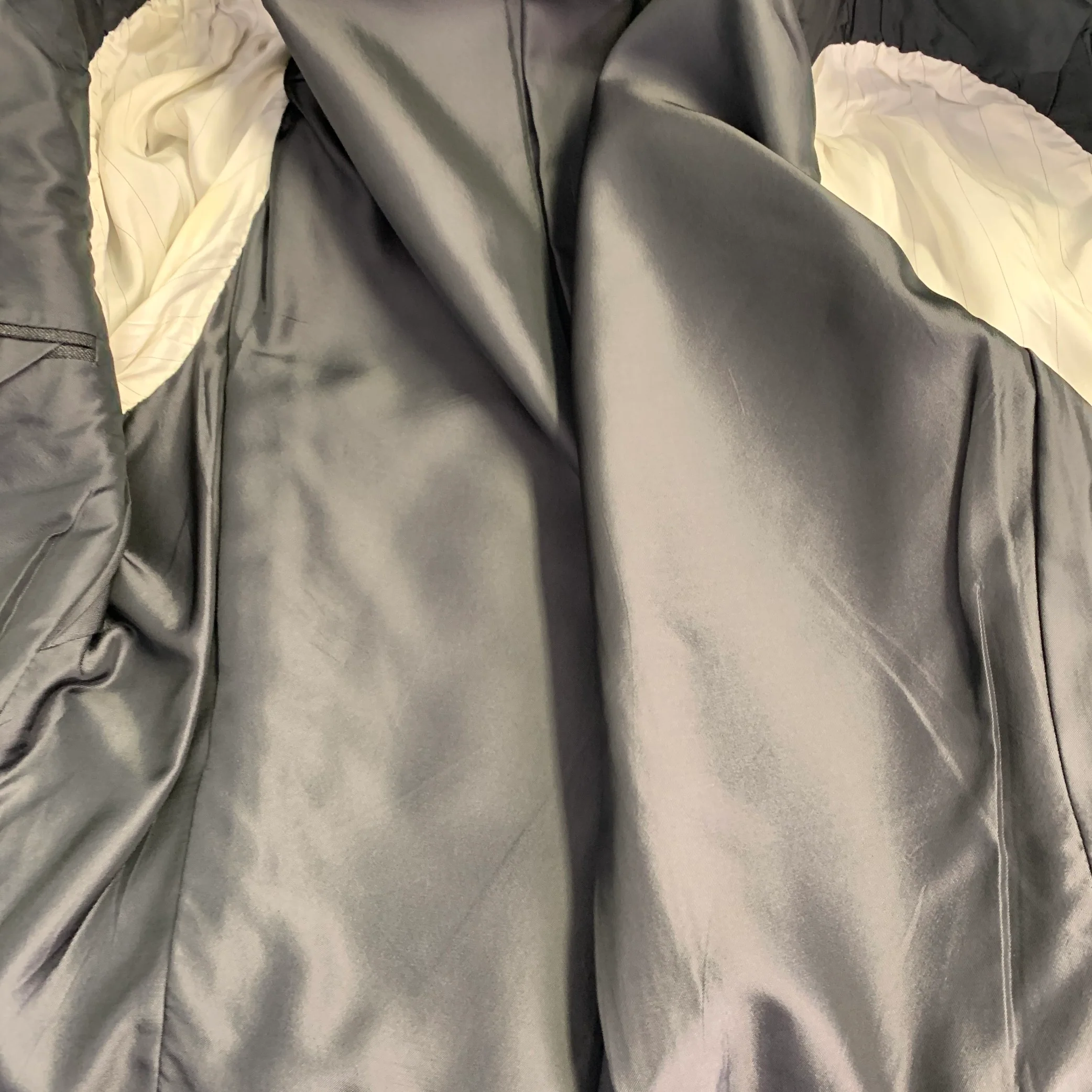 YVES SAINT LAURENT Size 42 Long Grey Charcoal Wool Notch Lapel Suit - Image 9