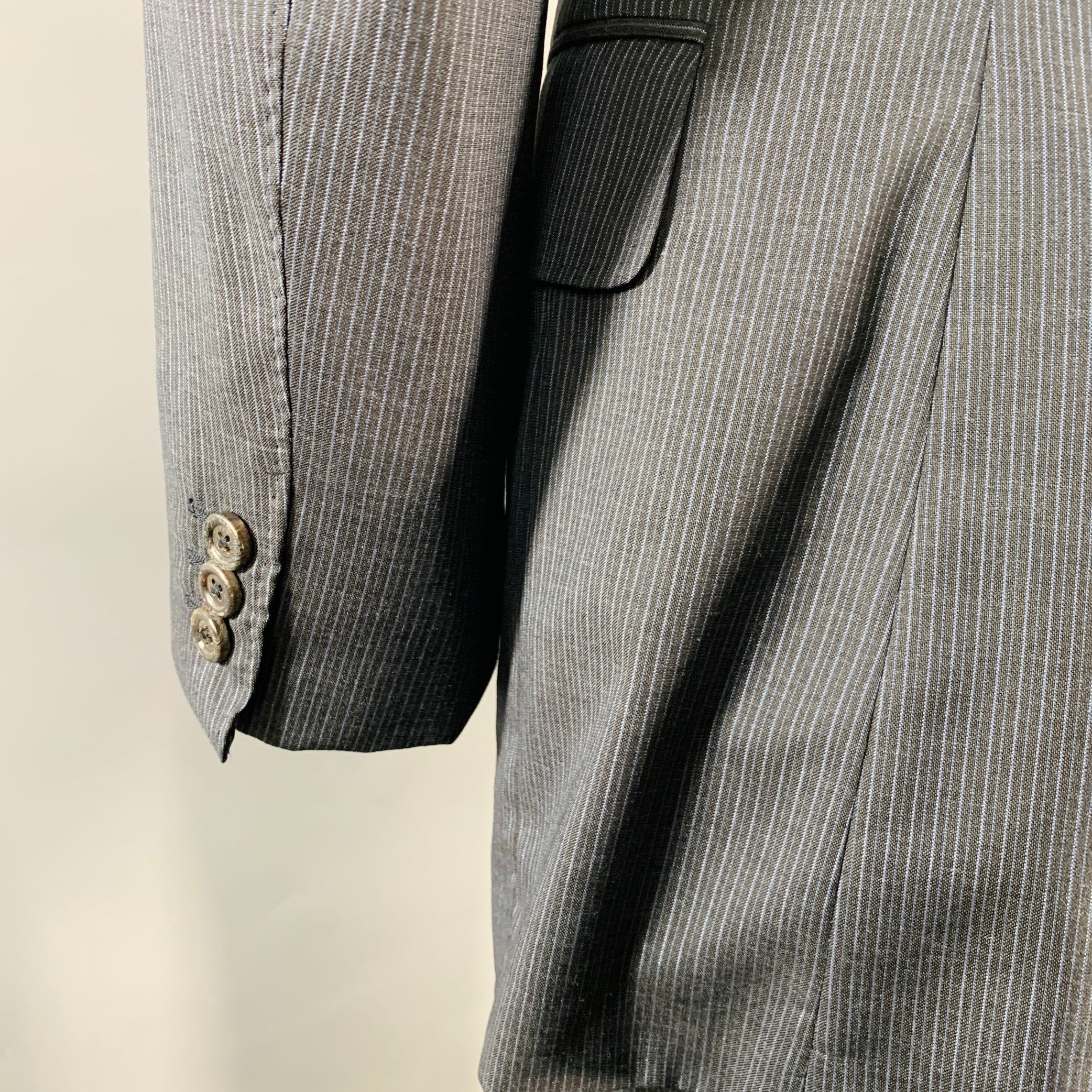 YVES SAINT LAURENT Size 42 Long Navy Blue Stripe Wool Notch Lapel Suit - Image 6