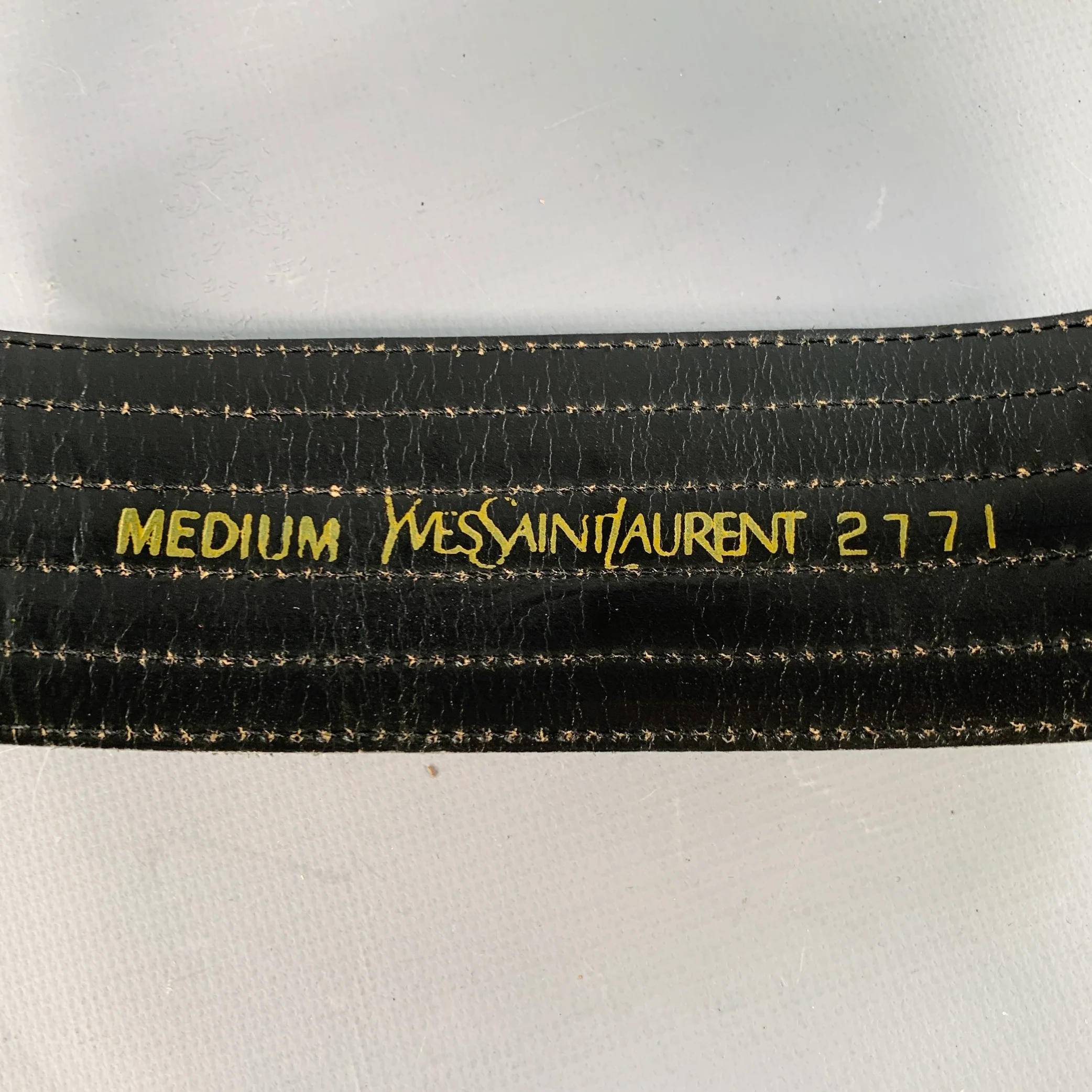 YVES SAINT LAURENT Size M Black Quilted Leather Belt - Image 5